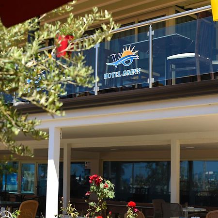 Vila Oxinn Kryemëdhenji Exterior foto