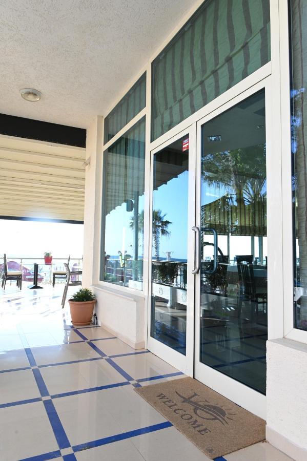 Vila Oxinn Kryemëdhenji Exterior foto