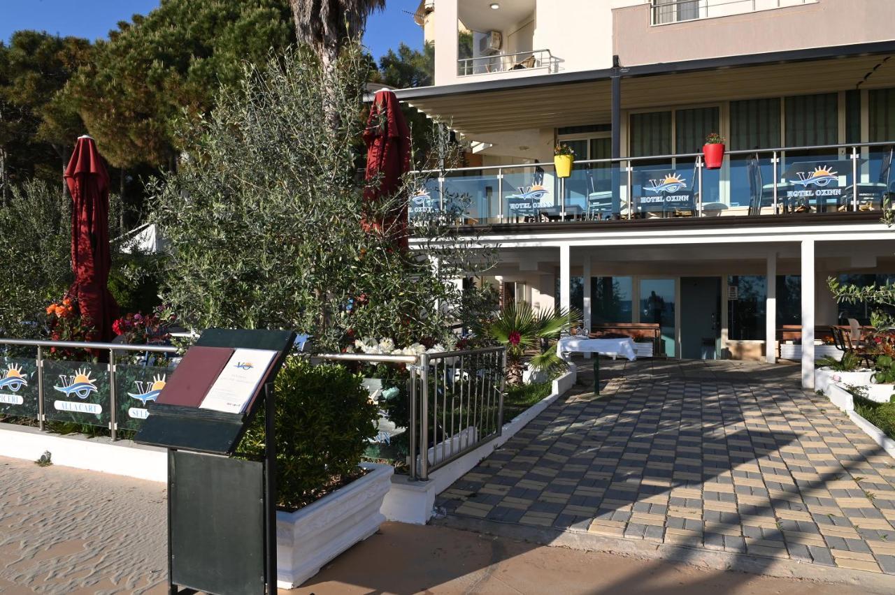 Vila Oxinn Kryemëdhenji Exterior foto
